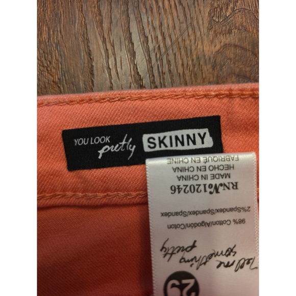 Kensie You look pretty skinny jeans pink soft red size 29 - Picture 4 of 6